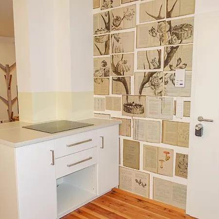 Luxomes: Design - Near Airport 아파트 *
