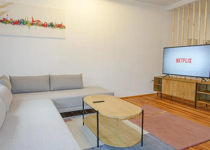 Luxomes: Design - Near Airport * נירנברג