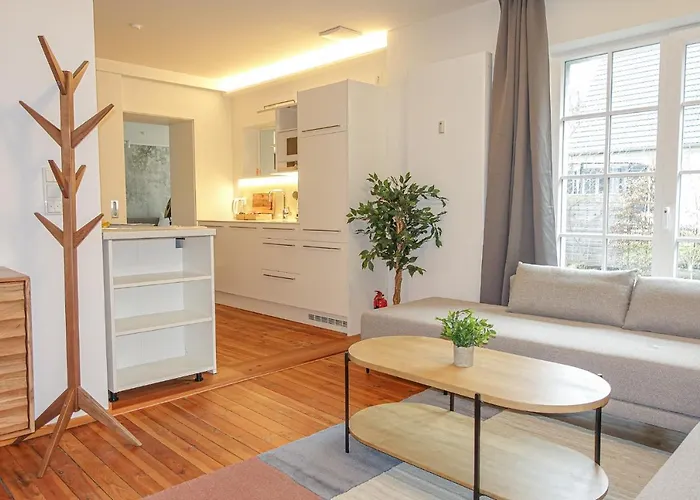 Luxomes: Design - Near Airport דירה נירנברג