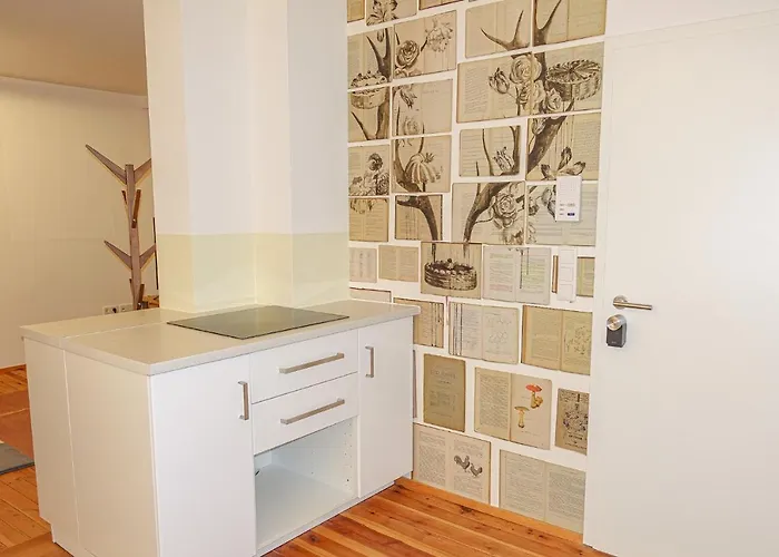 Luxomes: Design - Near Airport דירה *